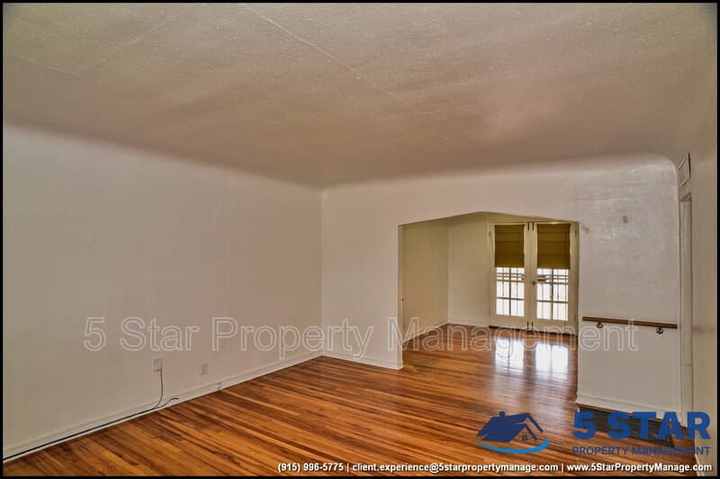 El Paso House: 815 Ellis Street