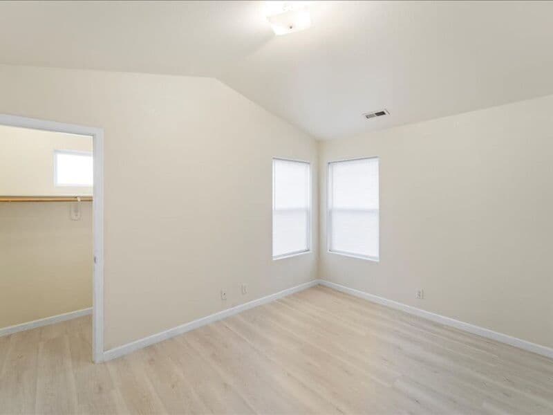 Pasco Condo: 6405D Chapel Hill Blvd.