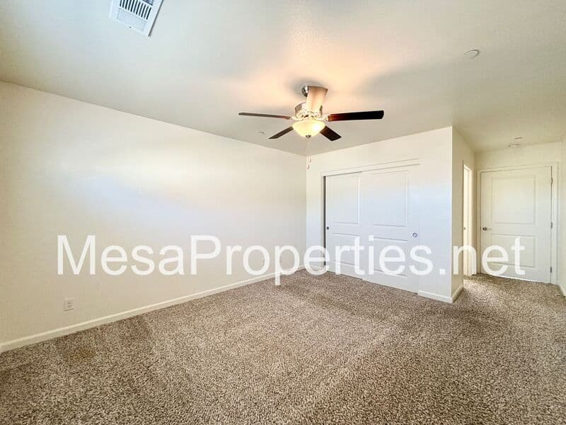 Hesperia House: 9550 Tamarisk Ave.
