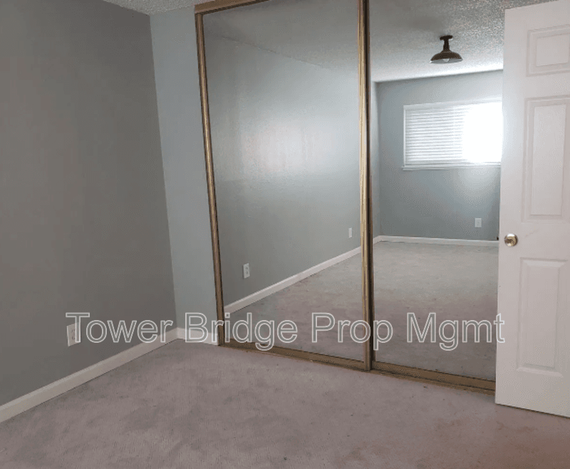 Sacramento Condo: 5402 Olympic Way