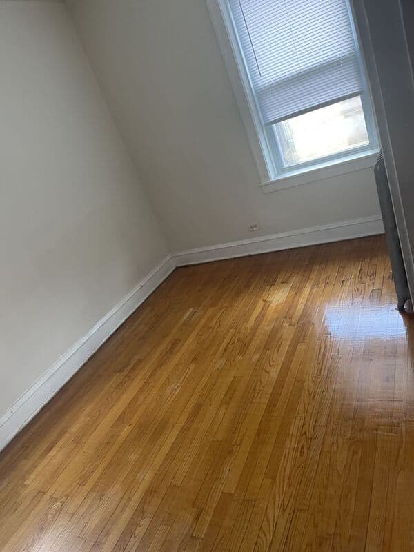Chicago Condo: 4412 W Armitage