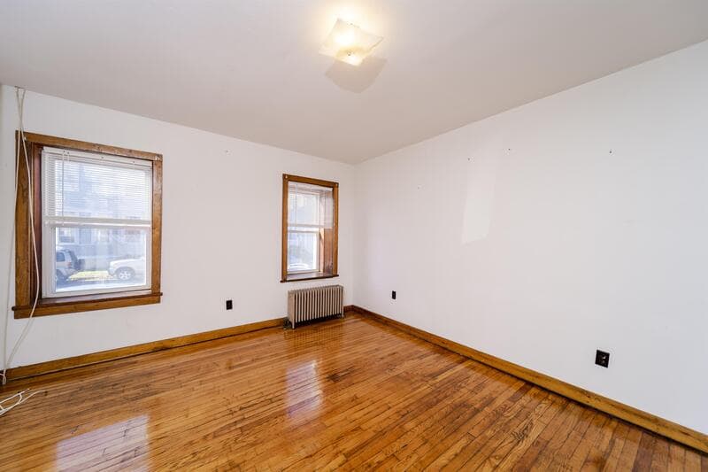Troy Condo: 3 115th Street - 7