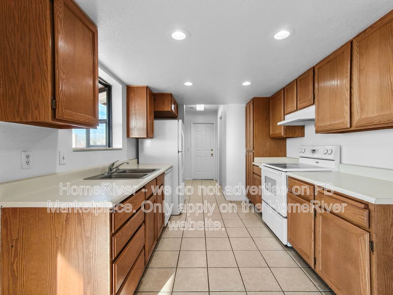 Lake Havasu City House: 3381 Amberwood Ave