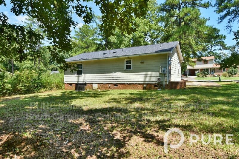 Columbia House: 1017 Rockymount Rd