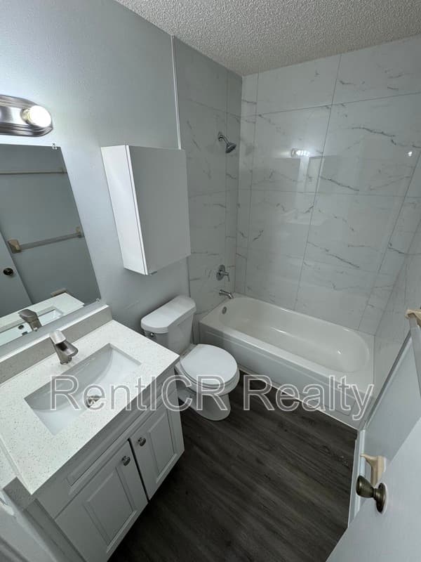 Zephyrhills Condo: 39132 County Road 54