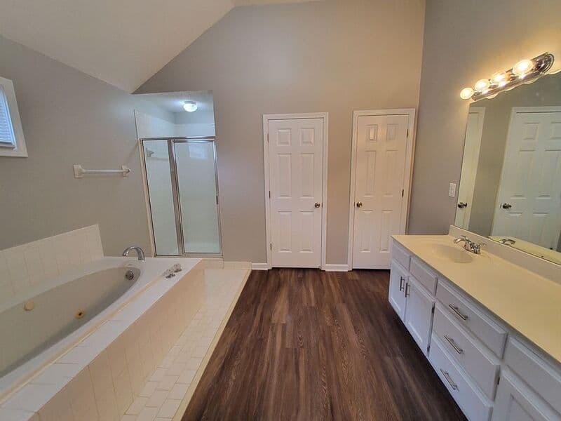 Cordova House: 647 S Sanga Rd