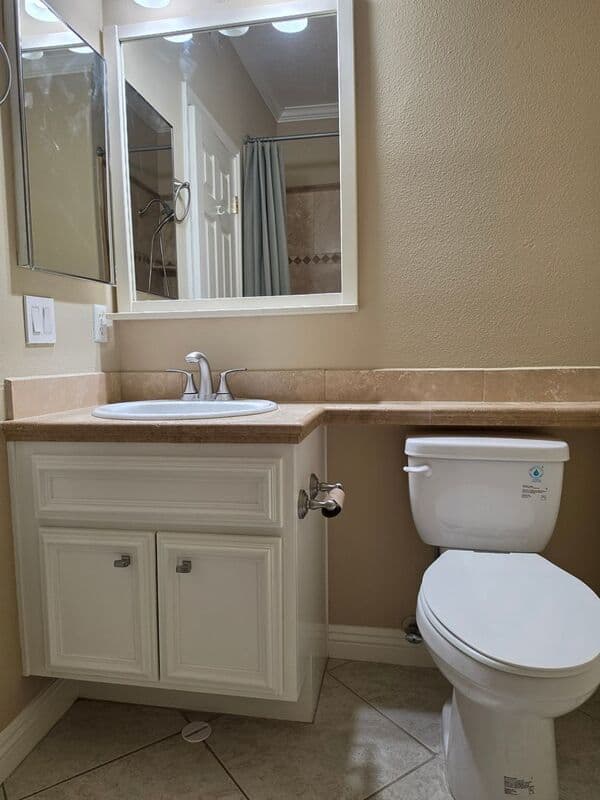 Lake Forest House: 28436 Yosemite Drive