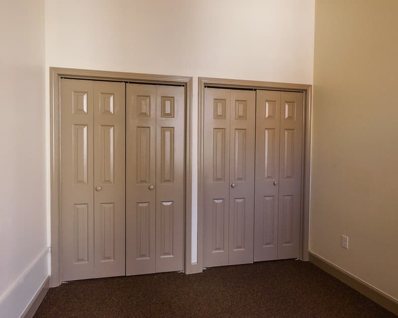 Burlington Condo: 260 College Street, Unit 6