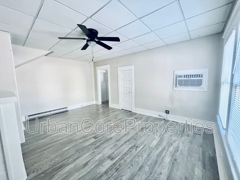 St. Petersburg Condo: 144 7th Ave N