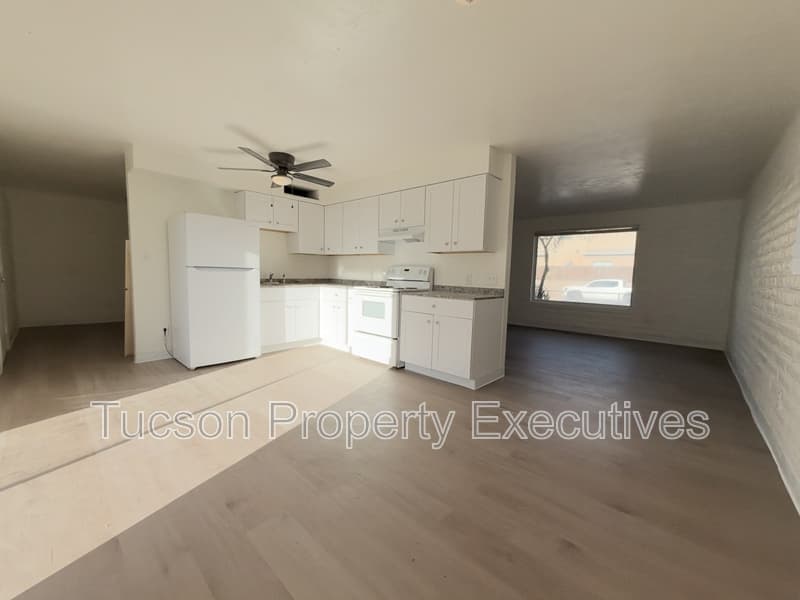 Tucson Condo: 1607 N. Highland Ave.