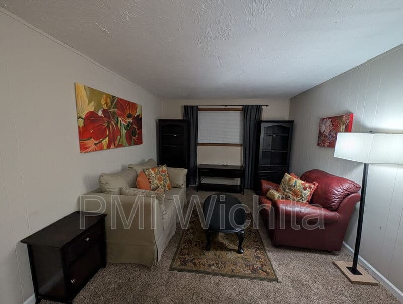 Wichita Condo: 1706 South Fern Street