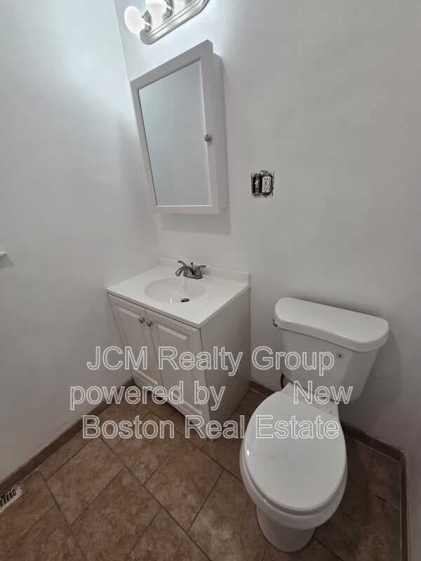Chelsea Condo: 128 Shawmut Street