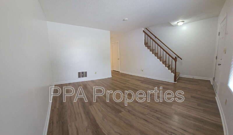 Winston Salem Townhome: 2707 Reynolds Park Rd