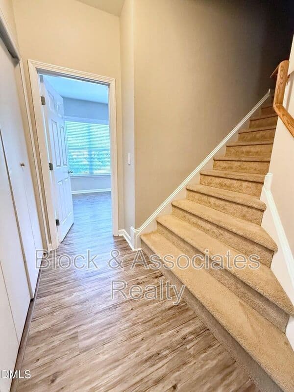 Wake Forest House: 163 Deacon Ridge St
