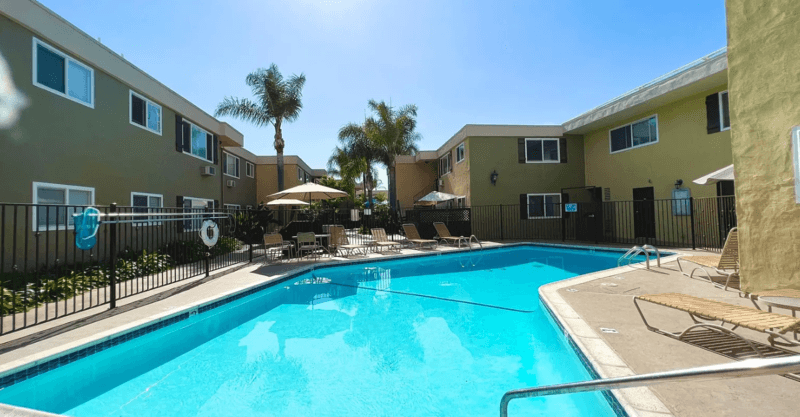 San Diego Condo: 6750 Beadnell Way