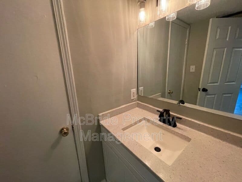 Augusta Townhome: 1017 Stevens Creek Road