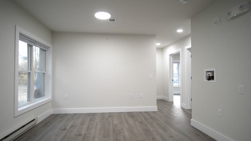 Burlington Condo: 15 Hungerford Terrace, Unit 5