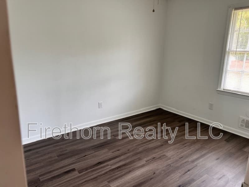 Augusta House: 2418 Sumac Drive