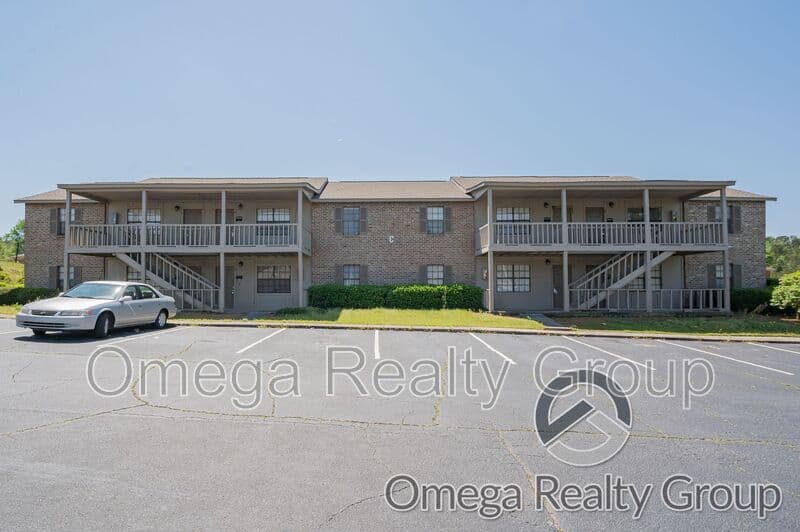Phenix City Apartment: 901 25th Ave