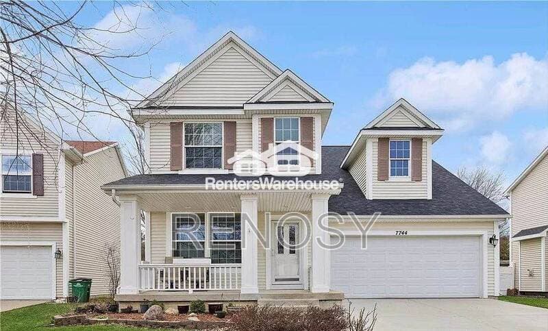 West Des Moines House: 7744 Cottonwood Ln