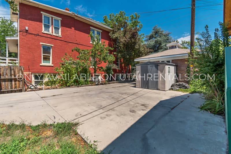 Salt Lake City Condo: 1073 E 200 S