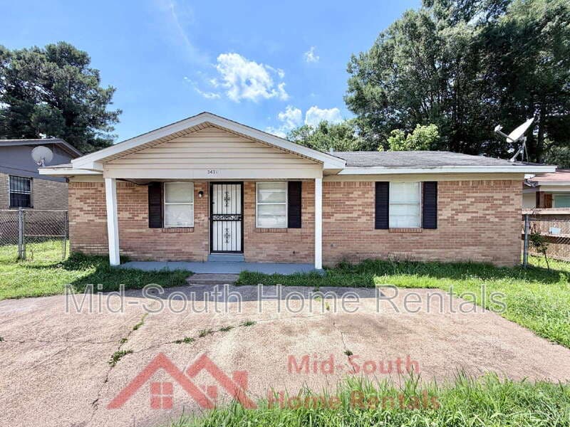 Memphis House: 3431 Rebeh Rd