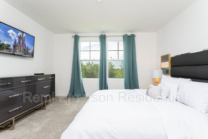 Davenport Townhome: 624 Benoi Drive