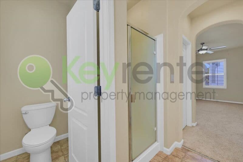 Orangevale House: 6123 Rolkingham Lane