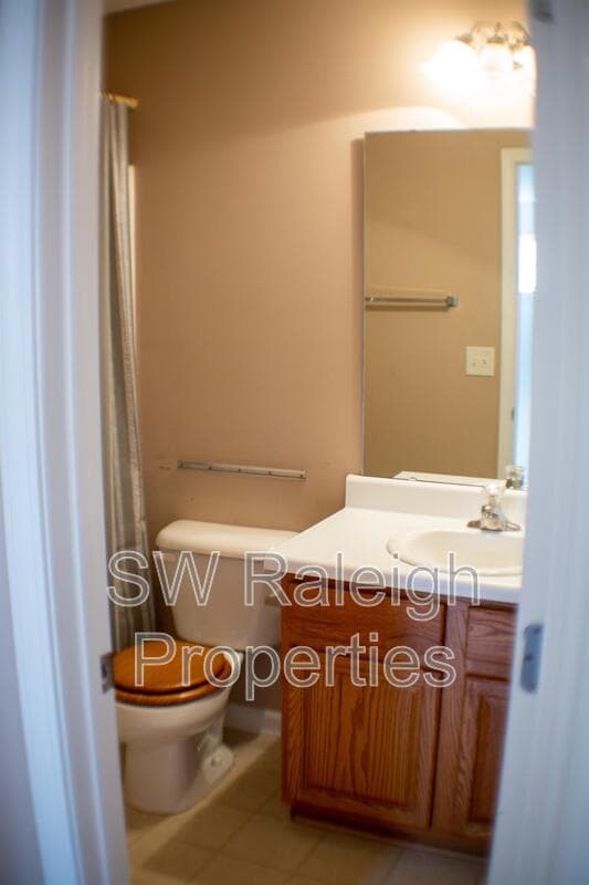 Holly Springs House: 5145 Mabe Drive