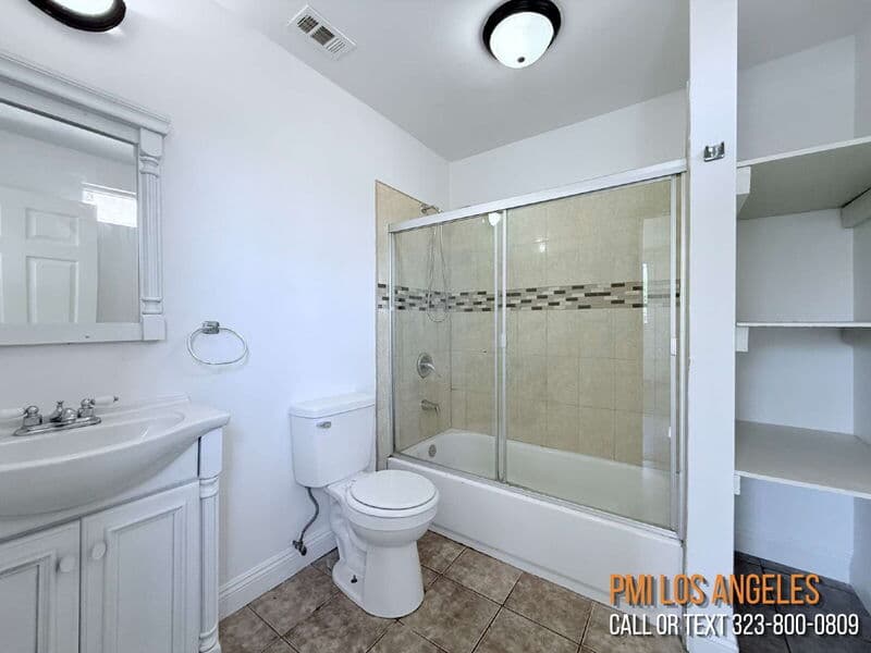 Los Angeles Condo: 1440 East 42nd Street