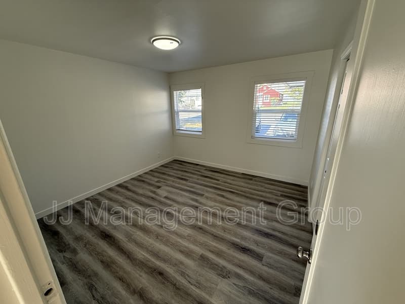 Cheney Condo: 1221 2nd Street