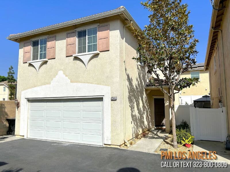 Pacoima House: 12445 Sonoma Drive