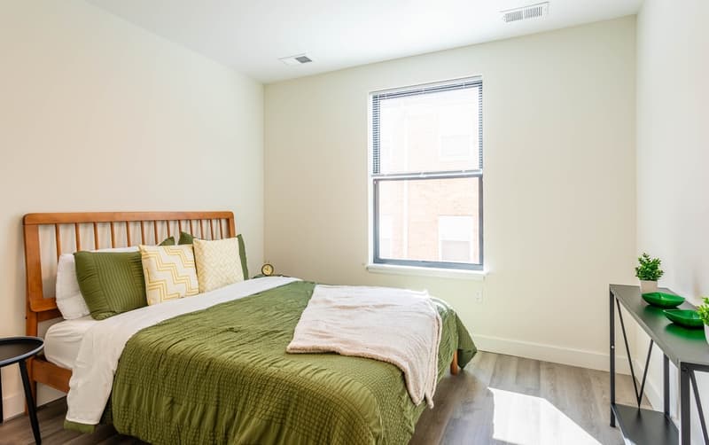 City of Orange Condo: 416 Highland Ave - 504