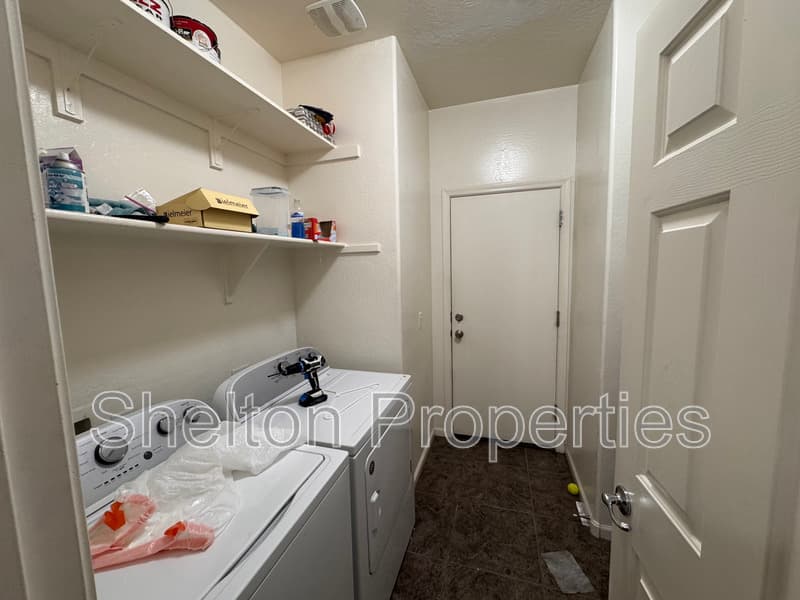 Goodyear House: 16954 W Mohave St