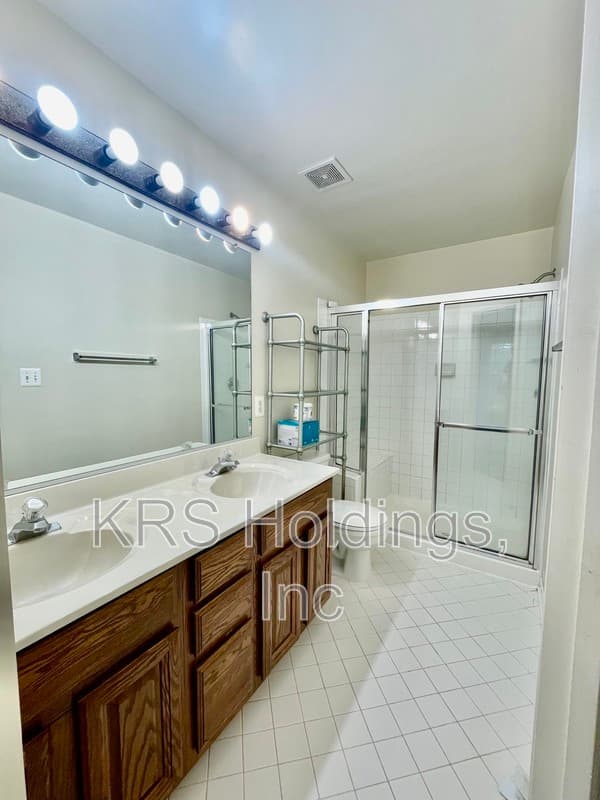 Woodbridge Townhome: 15241 Barnabas Trail