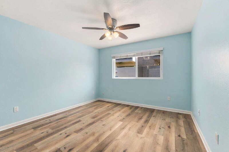 San Diego Condo: 6750 Beadnell Way