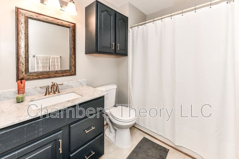 Herndon House: 1350 Shallow Ford Rd