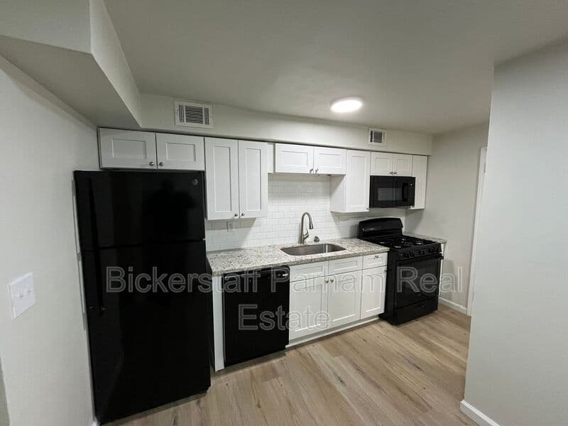 Columbus Condo: 1033 Adair Avenue