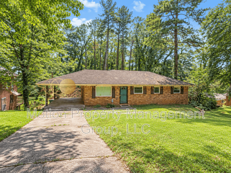 Atlanta House: 1749 Arkose Drive SE