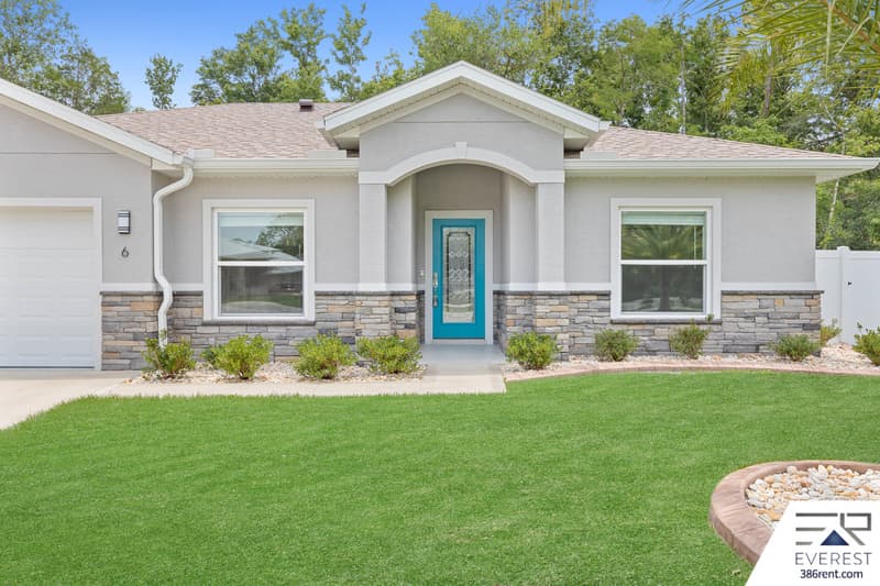 Palm Coast House: 6 Karl Court