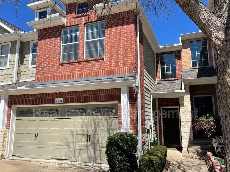 Plano House: 4645 Penelope Ln