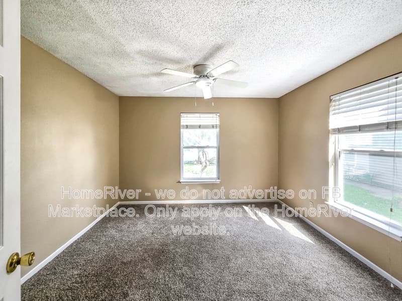 Indianapolis House: 1294 Castleford Ln