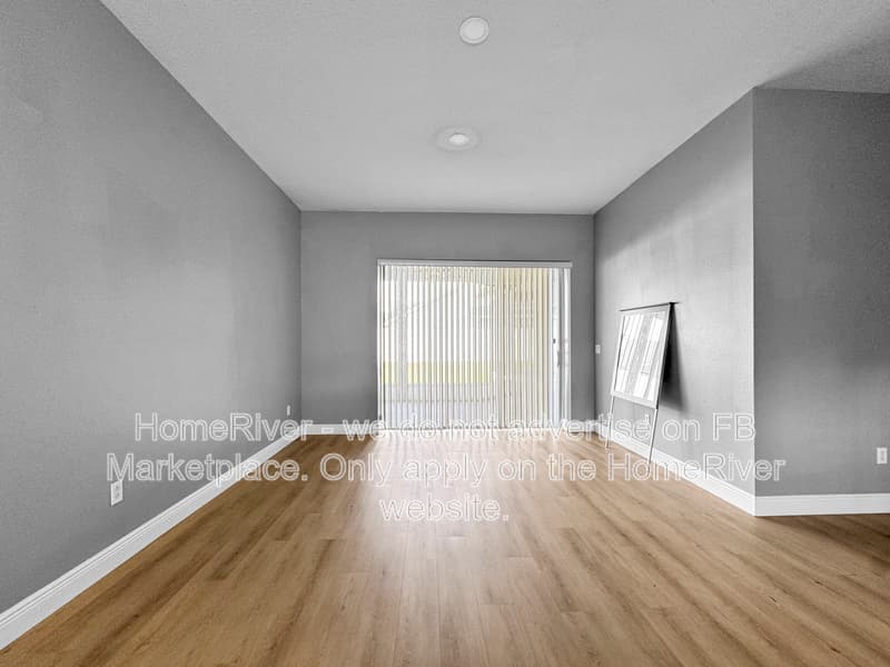 Tampa House: 10014 Cypress Shadow Ave