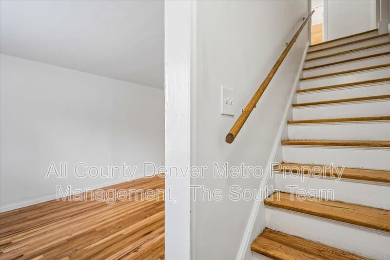 Aurora Condo: 10207 E 14th Ave