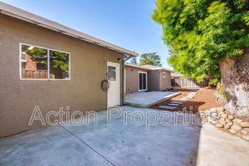 Mountain View House: 86 Dalma Drive