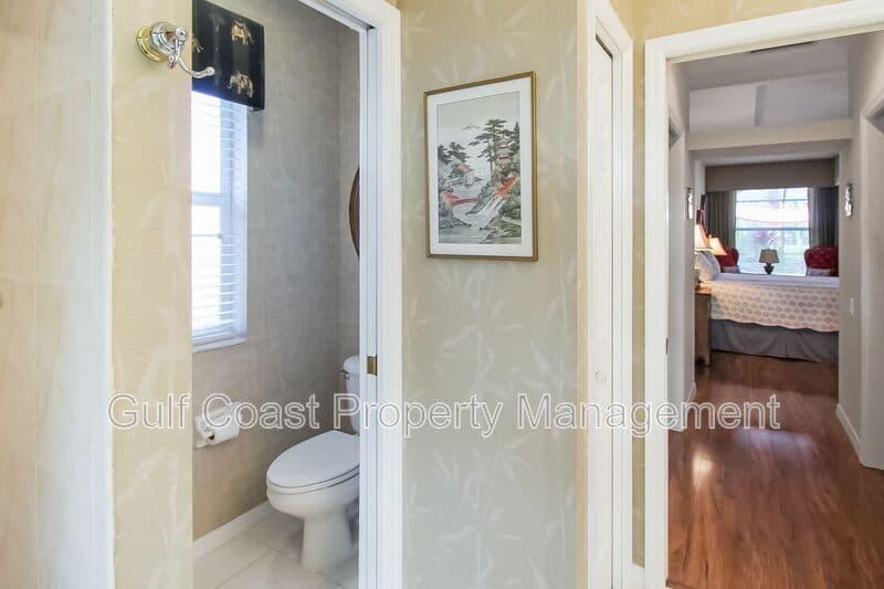 Nokomis House: 2107 Calusa Lakes Blvd