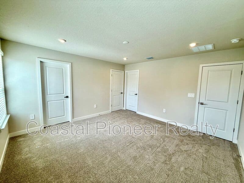 Lakewood Ranch House: 12506 Amber Creek Cir