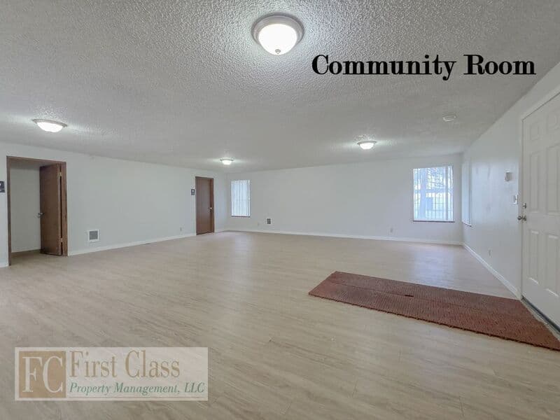 PORTLAND Condo: 1370 NE 186TH AVE
