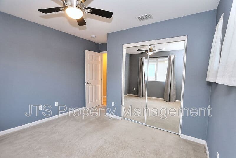 West Sacramento House: 4046 Martis Street