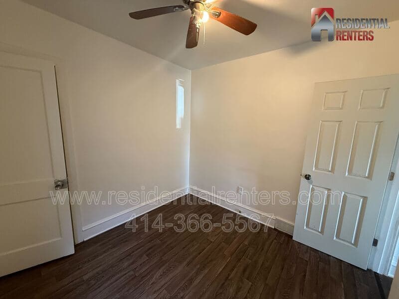 Milwaukee House: 5560 N 40th Street